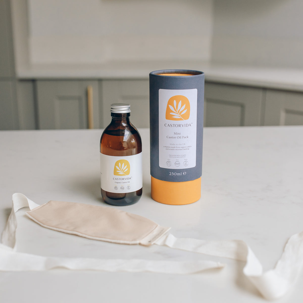 Castorvida mini compress and organic castor oil 